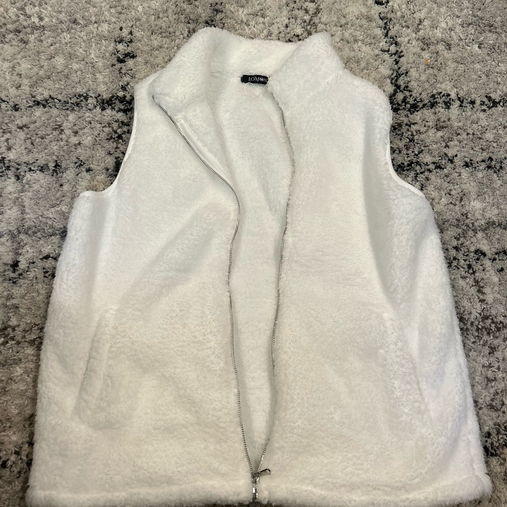 White Fuzzy Zip-Up Vest